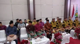 Bupati Kerinci Monadi Hadiri Paripurna HUT Kota Sungai Penuh Ke 17 (Foto Dok : Roli/koridornews)