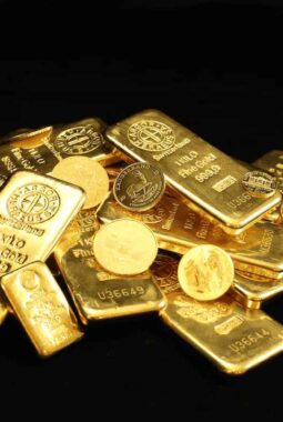 Harga Emas Antam Hari Ini Melonjak Rp29 Ribu, Nyaris Rp2,4 Juta