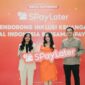 Direktur SPayLater Indonesia, Anggie Setia Ariningsih; penyanyi, Lyodra; dan CMO Zalmore Jonathan Febrian. (Foto: Shopee)