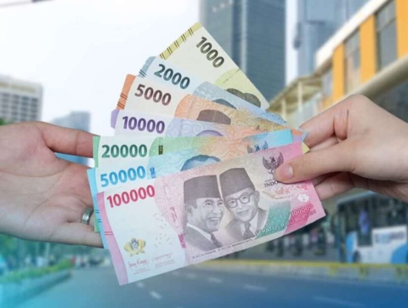 Lembaran uang rupiah bergambar pahlawan proklamator (Foto: Dokumentasi/BI)