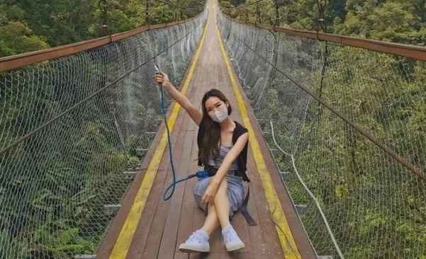 Rengganis Suspension Bridge Ciwidey (Foto: bandung.viva)