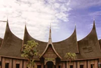 Mengenal Rumah Gadang, Ikon Budaya Minangkabau dan Ragam Jenisnya (Foto: masbidin)