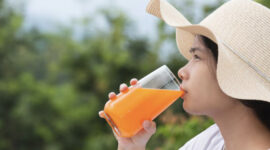 5 Jus Alami Terbaik untuk Menurunkan Kolesterol Cepat dan Jaga Kesehatan Jantung (Ilustrasi: freepik)