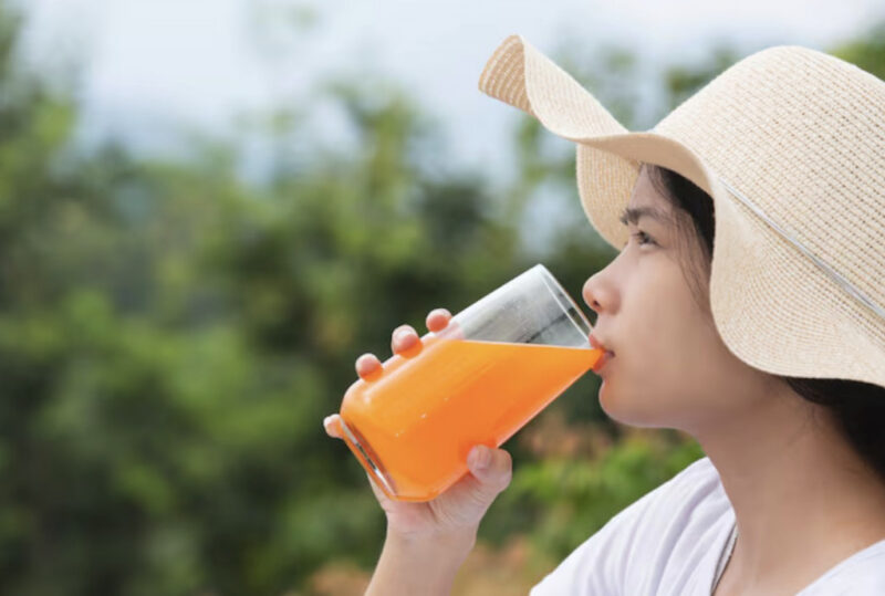 5 Jus Alami Terbaik untuk Menurunkan Kolesterol Cepat dan Jaga Kesehatan Jantung (Ilustrasi: freepik)