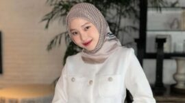 Beredar Foto Mesra, Yuka Tegaskan Hubungan dengan Julia Prastini Hanya Sebatas Teman. (Foto: Instagram/@juliaprt7)