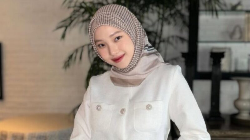 Beredar Foto Mesra, Yuka Tegaskan Hubungan dengan Julia Prastini Hanya Sebatas Teman. (Foto: Instagram/@juliaprt7)