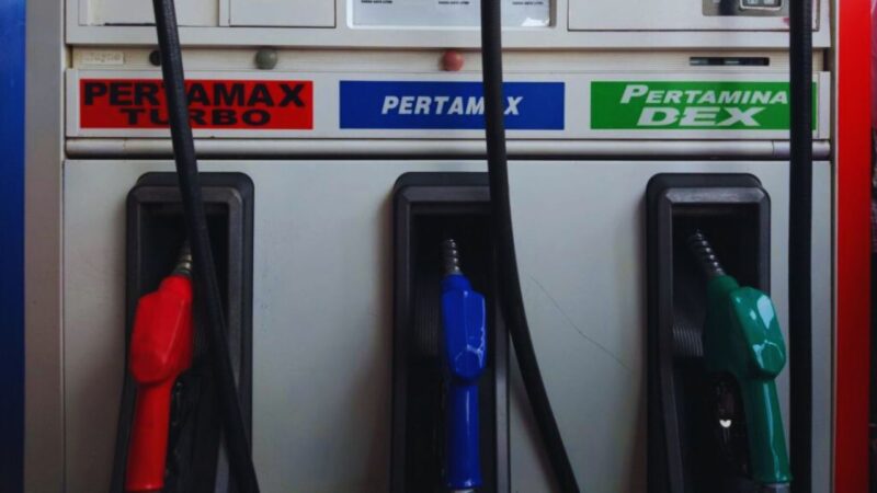 Foto Ilustrasi mesin pengisian BBM. (Foto: Medcom)