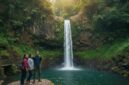Pesona Tersembunyi Curug Minger: Wisata Air Alami di Kaki Gunung Slamet yang Menenangkan
