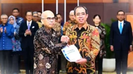 Sekretaris Jenderal Kementerian Keuangan Robert Leonard Marbun (kanan). (Dok Kemenkeu)