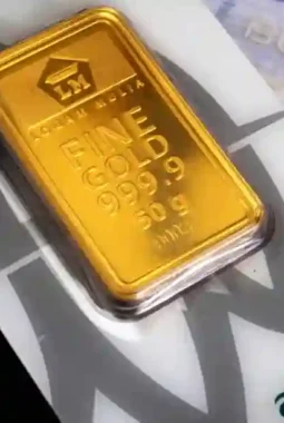 Harga Emas Antam Hari Ini Anjlok Rp40.000, Cek Rinciannya