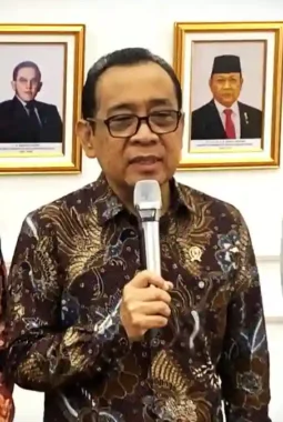 Sekolah Daring April 2026 Batal, Pemerintah Prioritaskan Tatap Muka