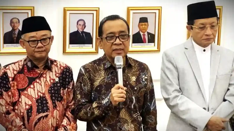 Menteri Koordinator Bidang Pembangunan Manusia dan Kebudayaan (Menko PMK) Pratikno dalam agenda Penandatanganan Surat Keputusan Bersama (SKB) Tentang Pedoman Pemanfaatan dan Pembelajaran Teknologi Digital dan Kecerdasan Artifisial di kantor Kemenko PMK, Jakarta Pusat, Kamis (12/3/2026).(KOMPAS.com)