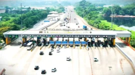 Gerbang Tol Cikampek Utama. (Dokumentasi Jasa Marga)