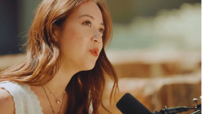 Ini Profil Laufey Lín Jónsdóttir Peraih Grammy yang Viral di TikTok