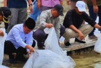 Monadi dan Al Haris Tinjau Pintu Air PLTA di Desa Sangir