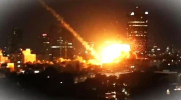 Rudal Iran menghantam ibukota Tel Aviv di Israel sebagai bagian dari respons agresi Israel–Amerika terhadap Iran. ist