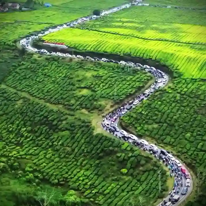 Tangkapan Layar - Kerinci Targetkan 100 Ribu Wisatawan saat Libur Lebaran 2026. (Instagram: @femas_maulanaa)