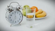 Ilustrasi puasa. (Image by drobotdean on Freepik)