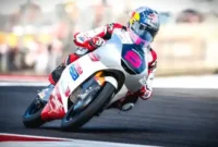 Aksi pembalap Honda Team Asia Veda Ega Pratama pada hari kedua Moto3 Amerika 2026. (HONDA TEAM ASIA)