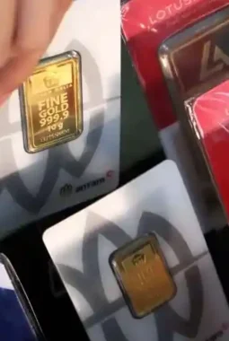 Harga Emas Antam Turun Rp 30.000, Ini Perhitungan Untung Rugi