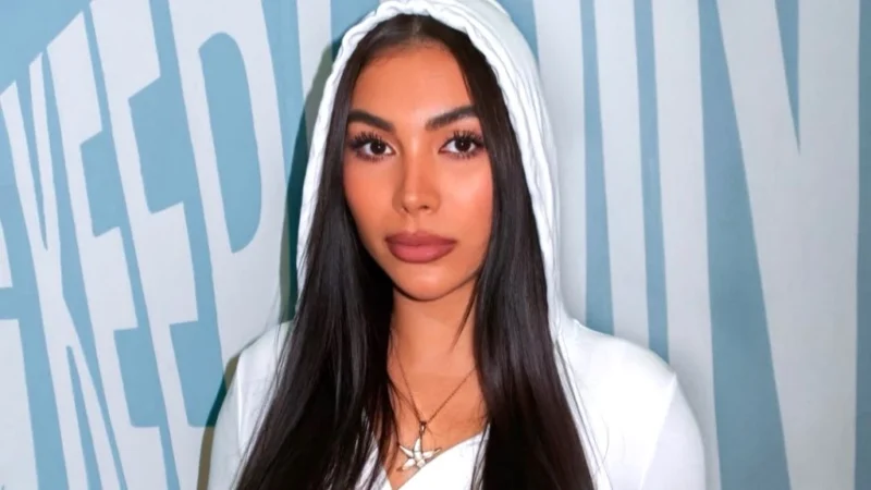 Yulia Baltschun (Foto: Instagram @yuliabaltschun)