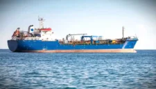 Ilustrasi kapal kontainer. Kapal Perancis berhasil melewati Selat Hormuz.(Freepik/Slon.Pics)