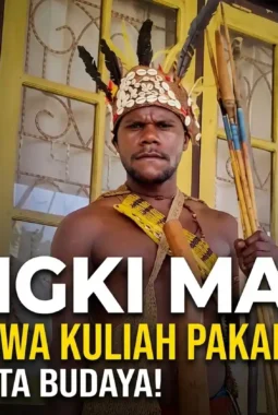 Hengki Magai, Mahasiswa di Jayapura Ini Kuliah Pakai Koteka Demi Jaga Identitas Papua