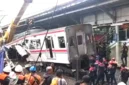 Kecelakaan kereta api di Stasiun Bekasi Timur yang merenggut belasan nyawa meninggalkan dampak mendalam, baik secara material maupun psikologis bagi masyarakat luas. (Tribunnews.com)