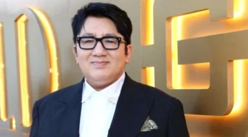 Kepolisian Metropolitan Seoul resmi mengajukan surat perintah penangkapan terhadap Chairman HYBE Bang Si-hyuk pada Selasa (21/4). (Getty Images via AFP/Rodin Eckenroth)