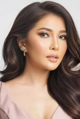 Eks Finalis Puteri Indonesia Jeni Rahmadial Fitri Ditangkap Terkait Malapraktik Ilegal