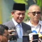 Foto: Menteri LH, Hanif Faisol tiba di Istana Negara, Jakarta, Senin (27/4/2026). (CNBC Indonesia)