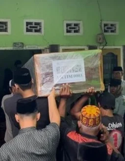 Mahasiswi STMA Trisakti Asal Jambi Korban Kecelakaan KA Bekasi Dimakamkan