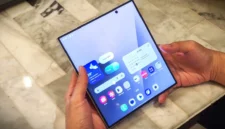 Samsung Hapus Galaxy Z Fold Wide, Fold8 dan Fold8 Ultra Ambil Alih. (Liputan6.com)