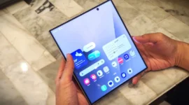 Samsung Hapus Galaxy Z Fold Wide, Fold8 dan Fold8 Ultra Ambil Alih. (Liputan6.com)