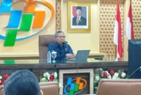 Deputi Bidang Statistik Distribusi dan Jasa Badan Pusat Statistik (BPS) Ateng Hartono menyampaikan rilis Berita Resmi Statistik Edisi Mei 2026 di Jakarta, Senin (4/5/2026). (ANTARA)