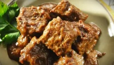 Ragit. Makanan Khas Palembang.