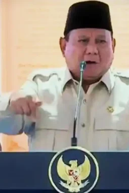 Prabowo Sindir Mantan Jenderal: Dulu Jago Perang, Sekarang Mencuri