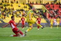 Persebaya Cukur Semen Padang 7-0 Tanpa Balas di Super League.