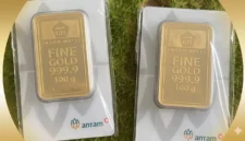Harga Emas Antam Hari Ini Stabil di Rp2,765 Juta per Gram.