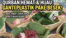 Ilustrasi. Pembagian daging kurban menggunakan daun jati dan besek untuk menjaga kelestarian lingkungan. Ini tiga cara membedakan antara daging sapi dan kambing saat menerima daging kurban. (KOMPAS.COM)
