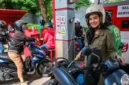 Antrian Pengisian BBM di SPBU. Cek Daftar Harga BBM Pertamina per 1 Juni 2026.