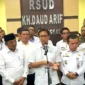 Menteri Kesehatan, Budi Gunadi Sadikin, saat konferensi pers di Rumah Sakit Umum Daerah (RSUD) KH Daud Arif Kuala Tungkal, pada Rabu (6/5/2026). (Foto: Tribunjambi)