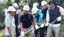 Tim Dittipidter Bareskrim turun ke Tempino, Provinsi Jambi untuk mengecek penyebab blackout Sumatera. (Instagram/bareskrim.dittipidter)