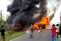 Kecelakaan Bus ALS dan Truk Tangki di Muratara.