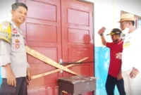 Ruang Kelas SMPN 4 Kinali Dirantai Ahli Waris. (Dok: topsumbar)
