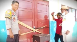 Ruang Kelas SMPN 4 Kinali Dirantai Ahli Waris. (Dok: topsumbar)