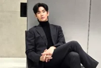 Kim Soo Hyun (Foto: Instagram/soohyun_k216)