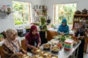 Ilustrasi - Ide Usaha Rumahan Ibu PKK yang Menjanjikan Cuan Melimpah.