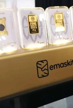 Harga Emas Antam Hari Ini Stabil di Rp2,74 Juta Per Gram