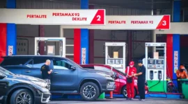 Antrian Kendaraan di SPBU. ist